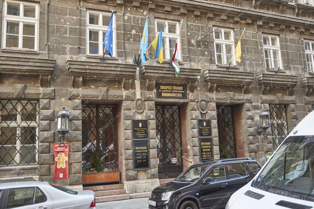 Közigazgatás - Budapest - Terézváros Önkormányzata