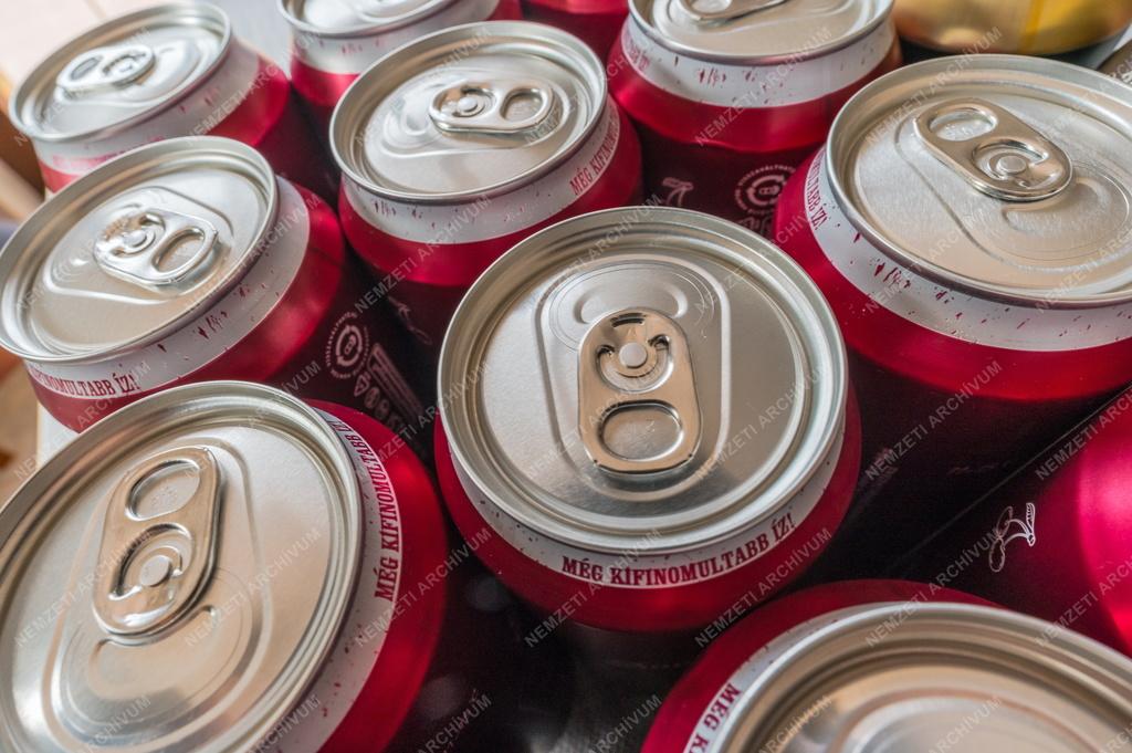 Tárgyfotó - Dobozos sör