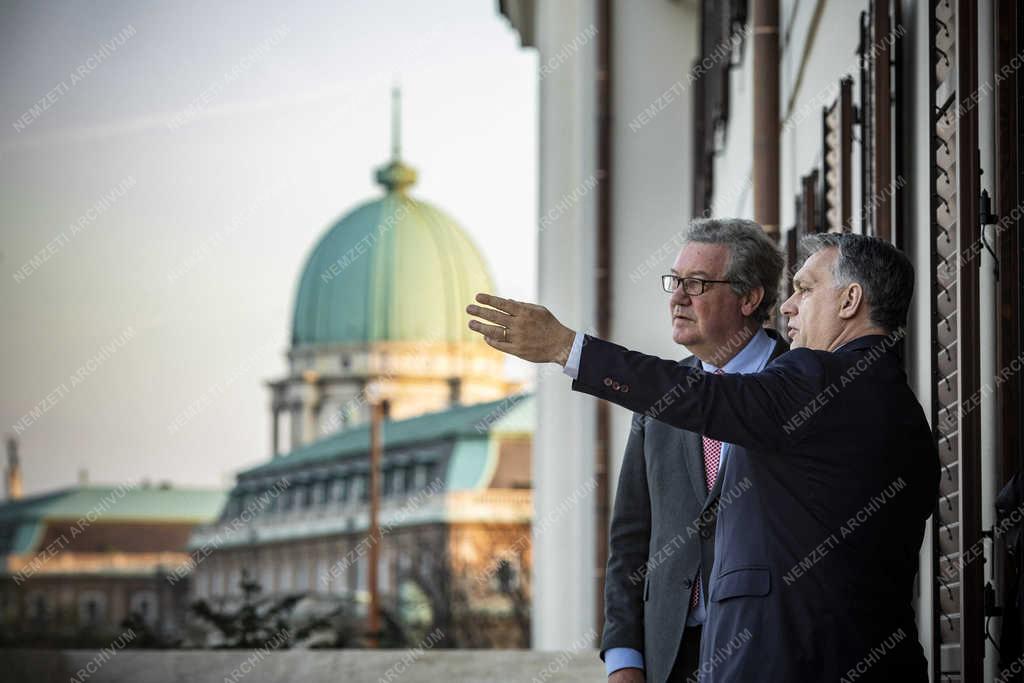 Orbán Viktor fogadta Alexander Downert