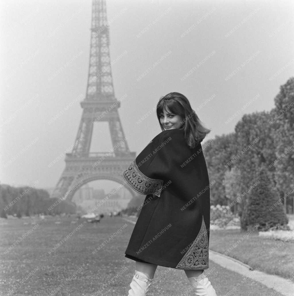 Béres Ilona Párizsban