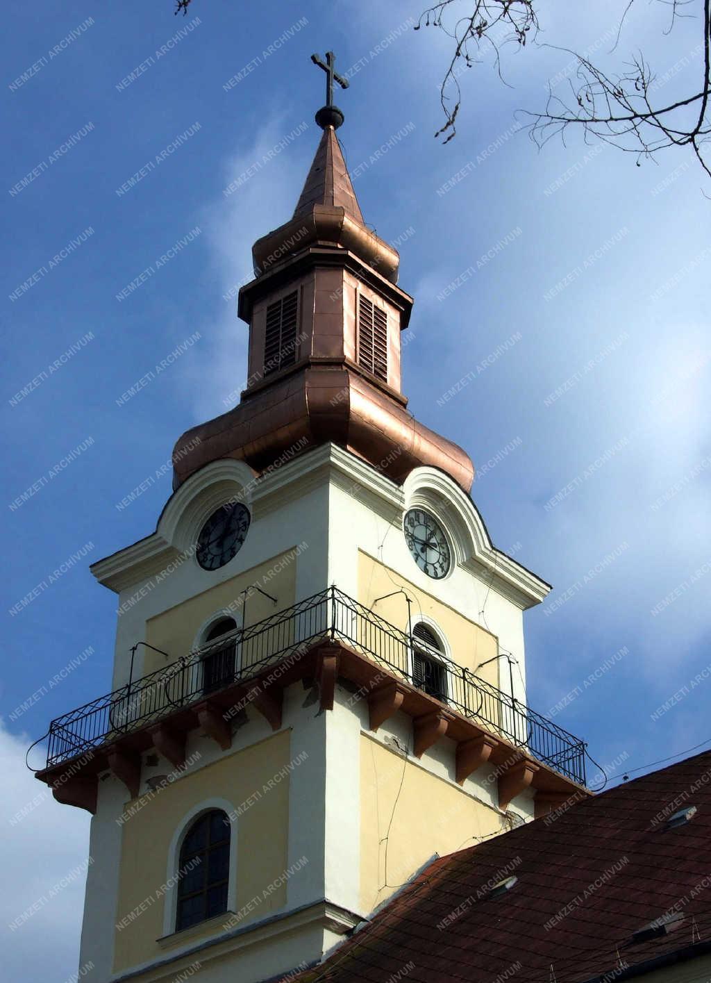 Városkép - Cegléd - A katolikus templom tűzőri erkélye