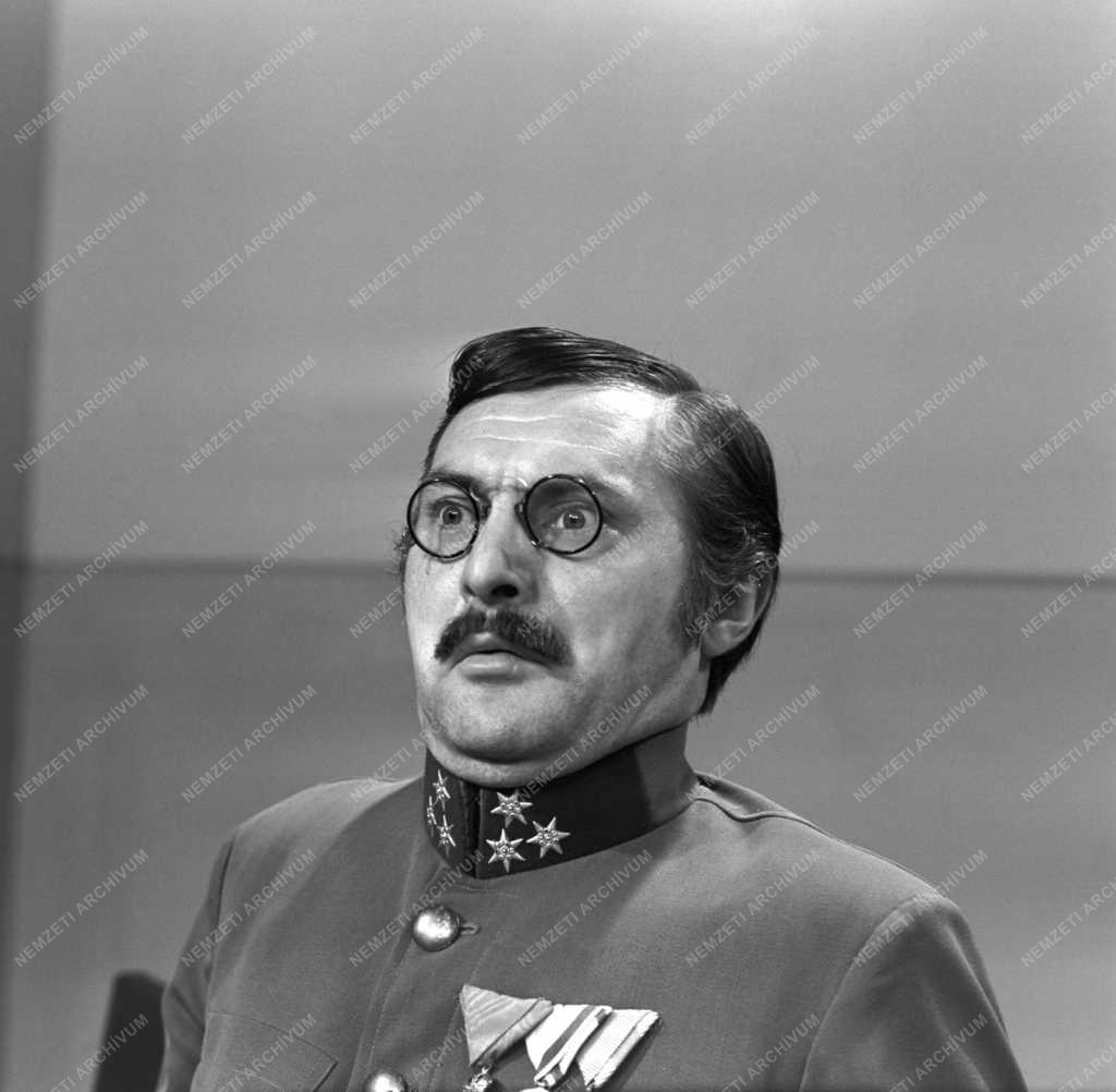 Kultúra - Film - Én, Prenn Ferenc című háromrészes tv-film