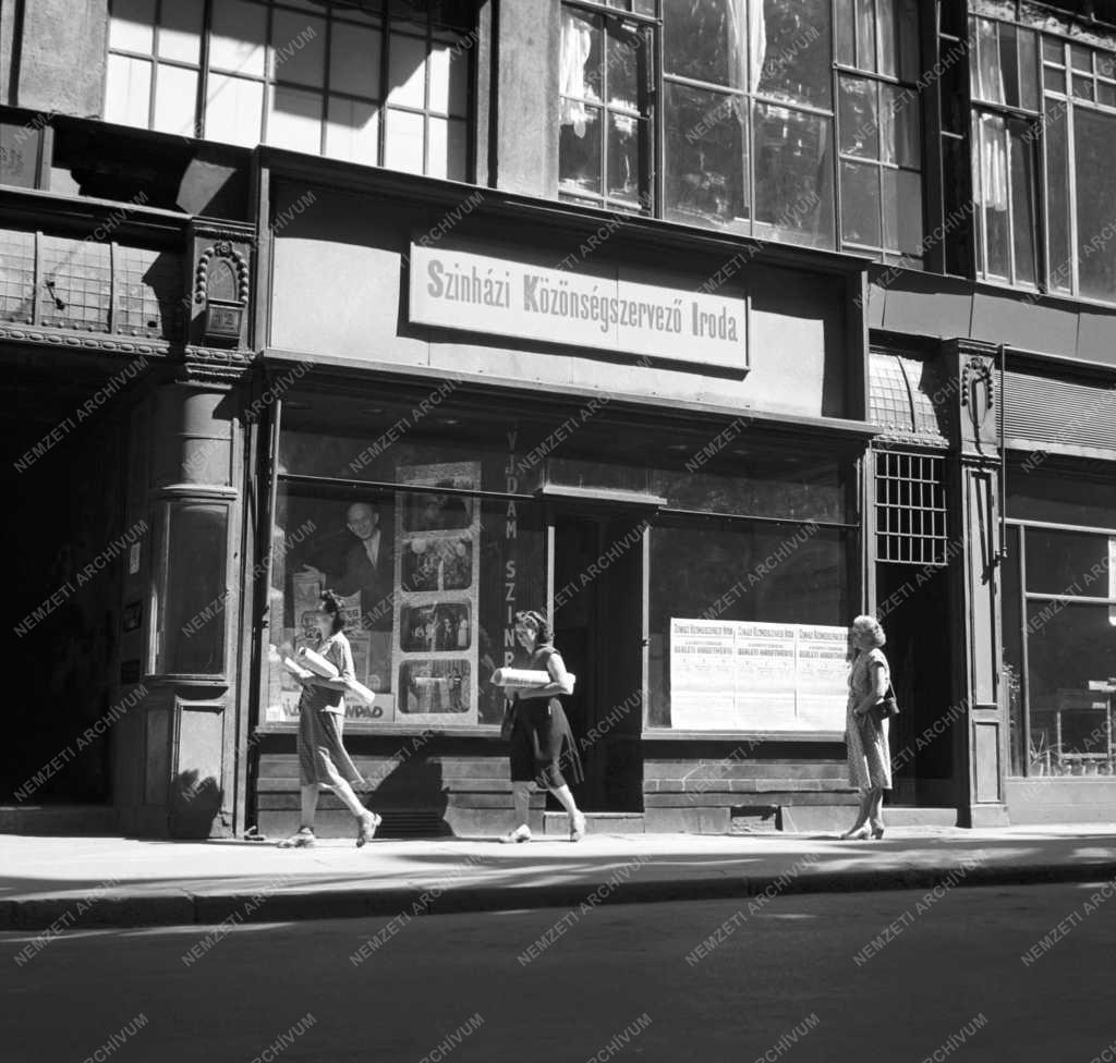 Kultúra - Fővárosi Színház és Közönségszervező Iroda