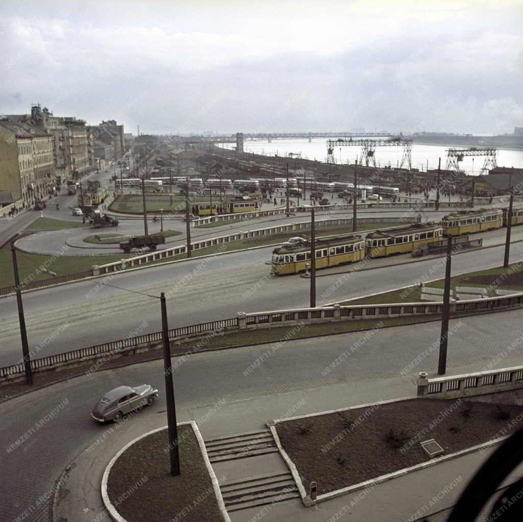 Városkép - Budapest - Boráros tér