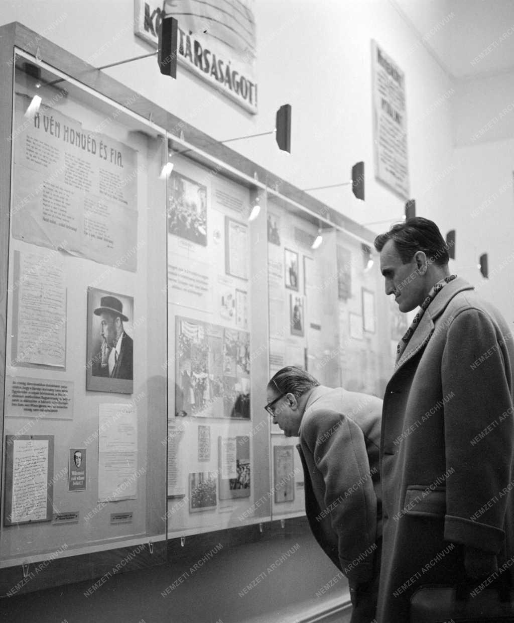 Kultúra - Károlyi Mihály emlékkiállítás 