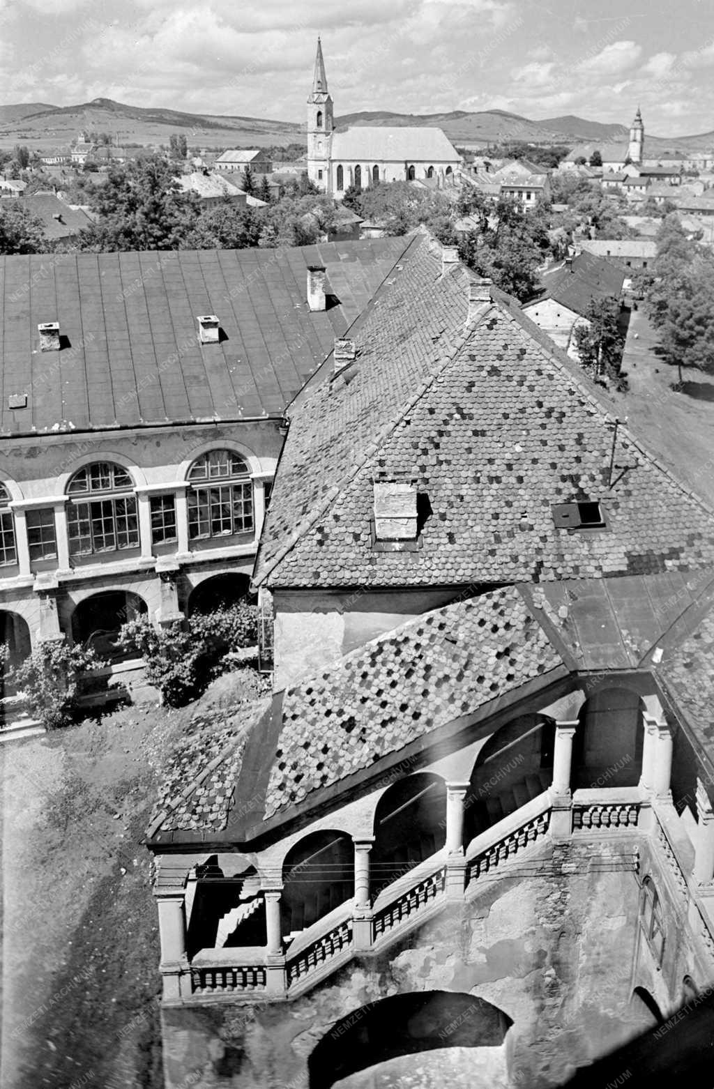 Városkép - A Perényi-loggia a Rákóczi-várban