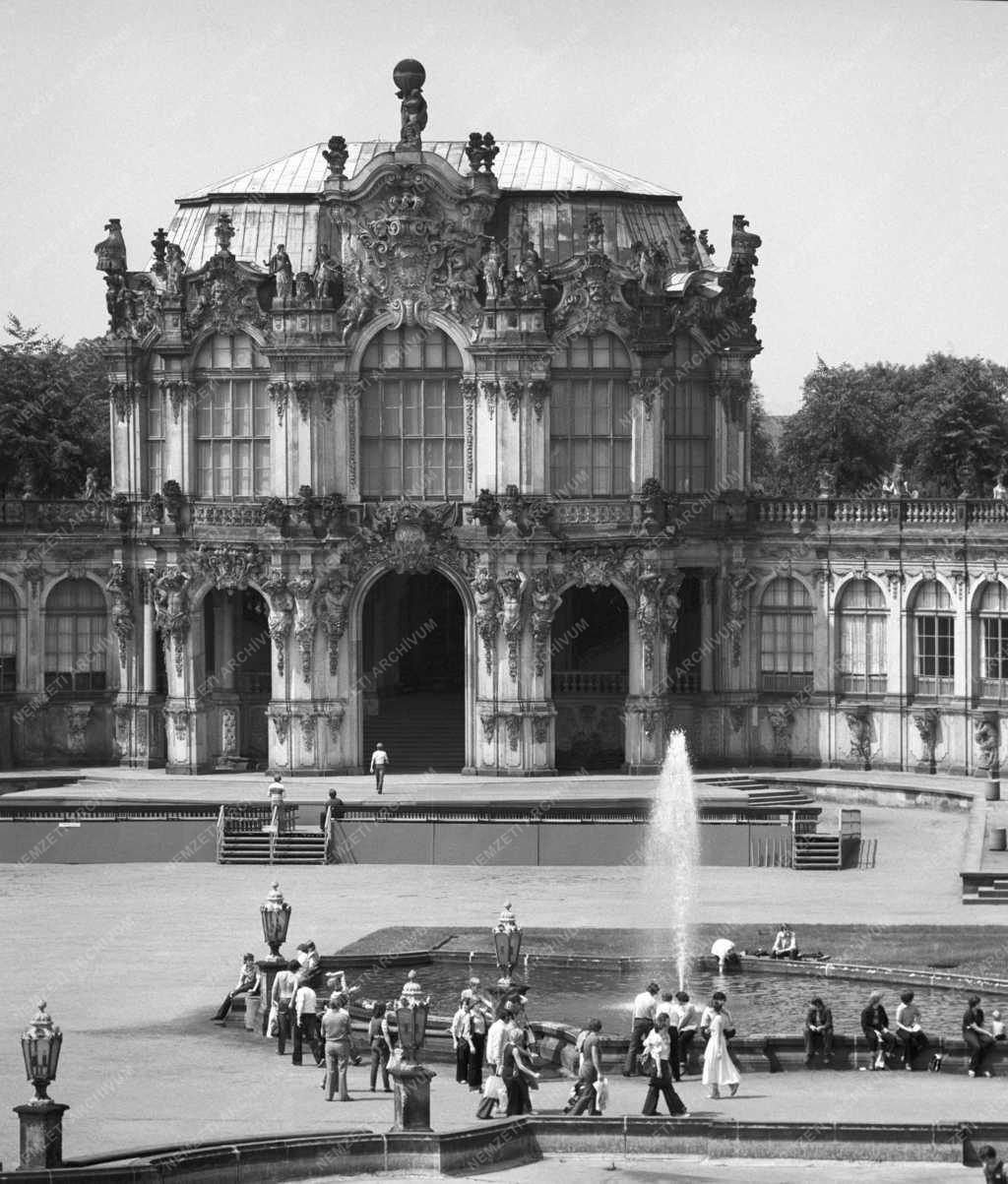 Városkép - Drezda - Zwinger