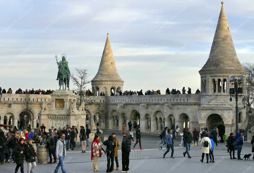 Turisták a Budai Várban