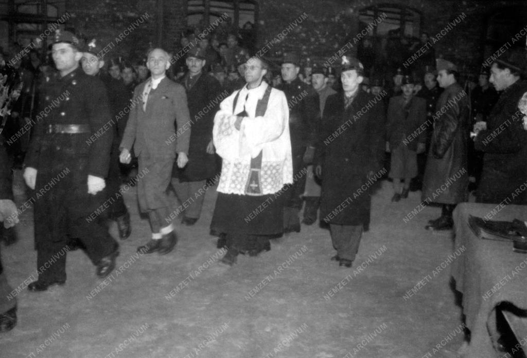 Igazságszolgáltatás - Halálbüntetés - Bárdossy László kivégzése