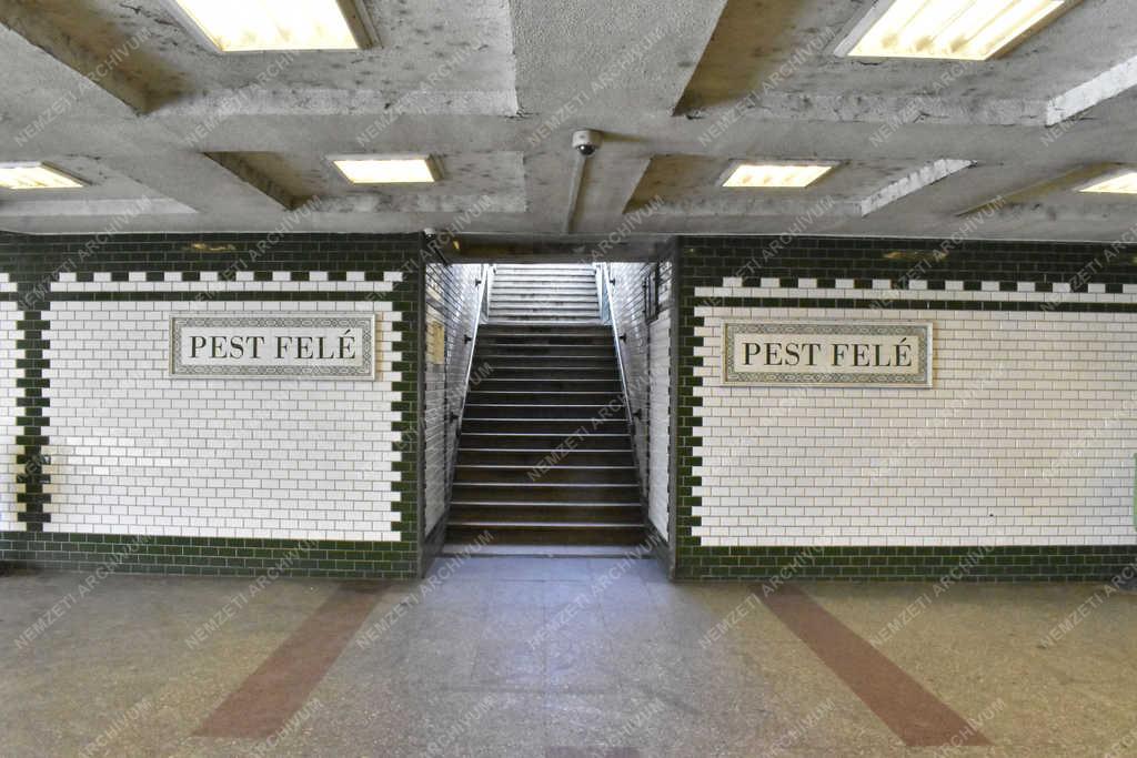 Városkép - Budapest - Gyalogos átjáró a Margit híd alatt