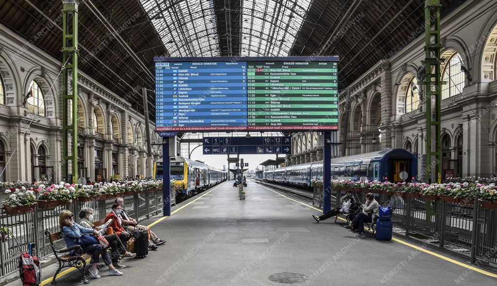 Közlekedés - Budapest - Keleti pályaudvar
