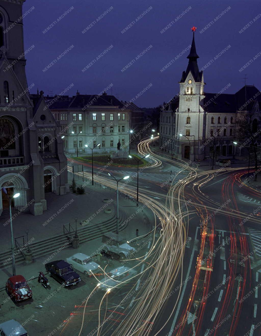Városkép - Kaposvár esti fényben