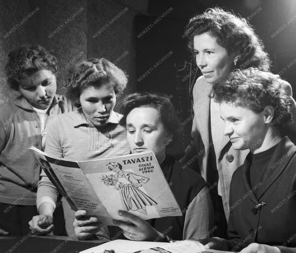 Szabadidő - József Attila Városi Művelődési Ház