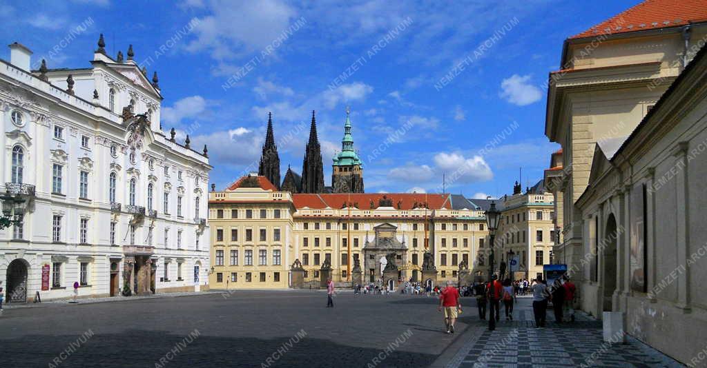 Városkép - Prága - A Hradzsin tér 