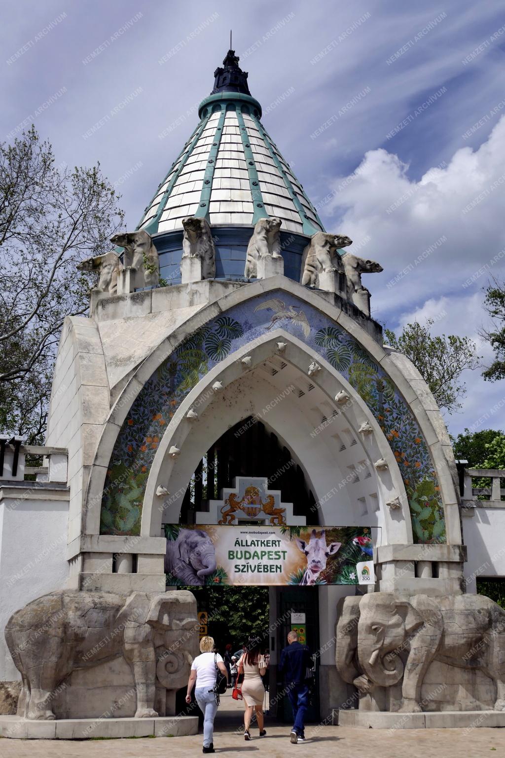 Városkép - Budapest - Fővárosi Állat- és Növénykert főbejárata