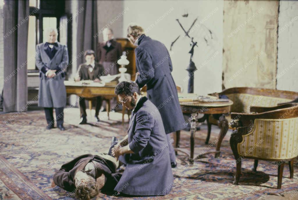 Kultúra - Televízió - A cár őrültje című tv-film forgatása