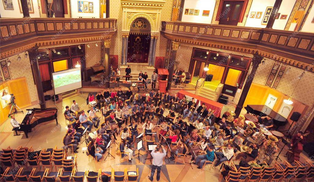 Kultúra - Győr - Az egykori zsinagóga kupolaterme