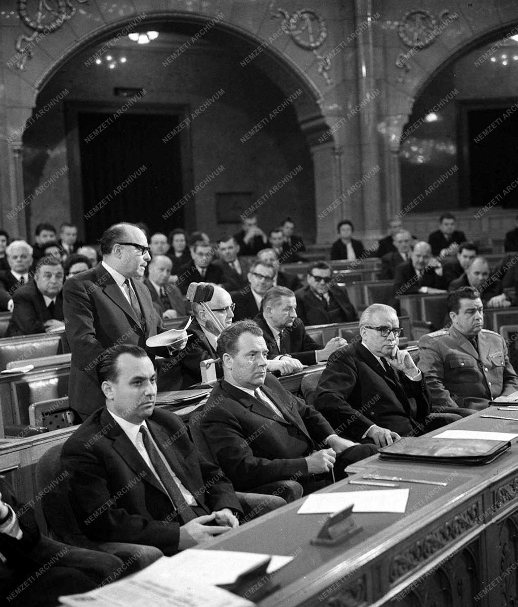 Országgyűlés - 1968.