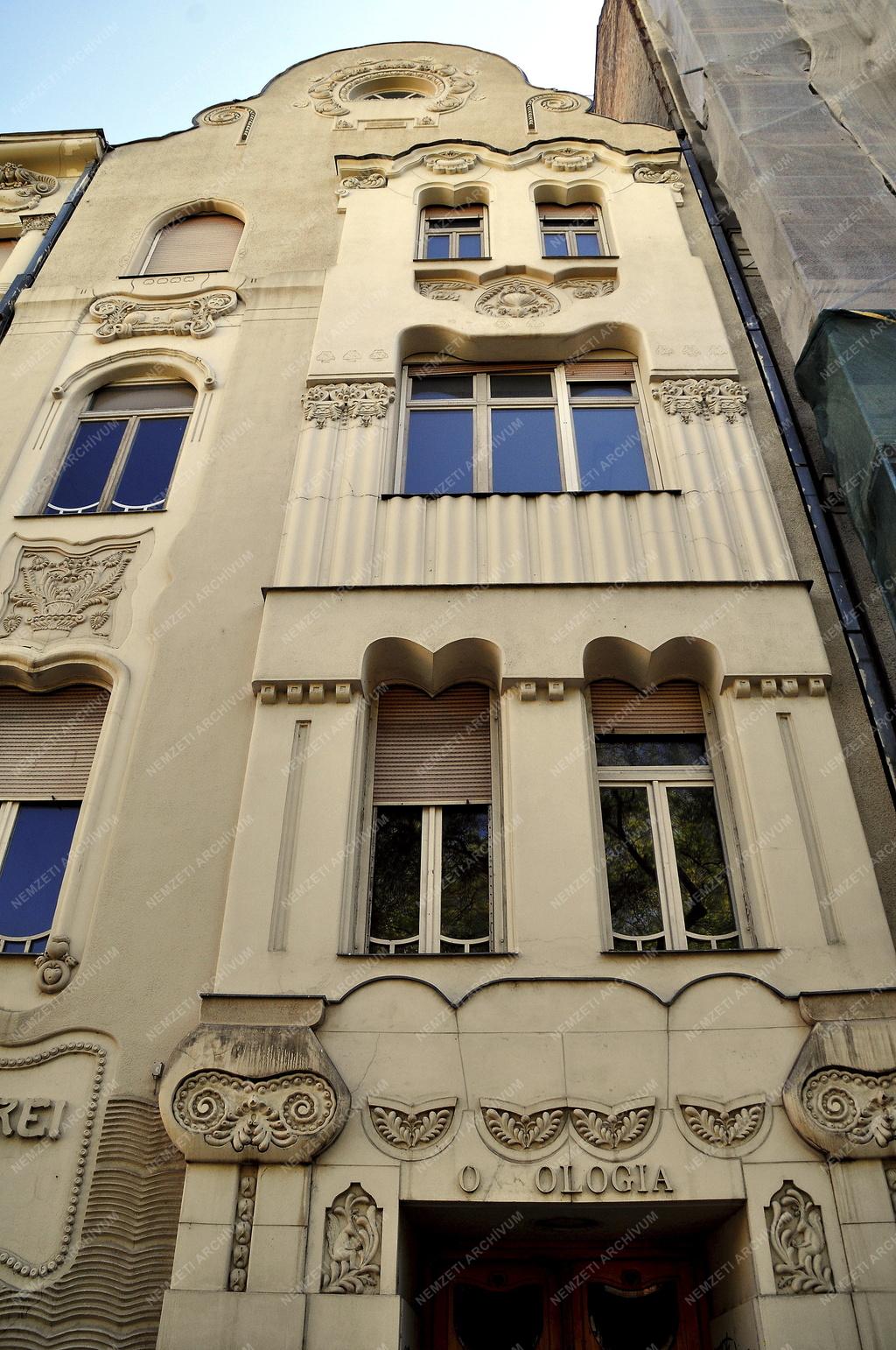 Egészségügy - Budapest - Felújításra vár az egykori Schöpf-Merei Ágoston Kórház