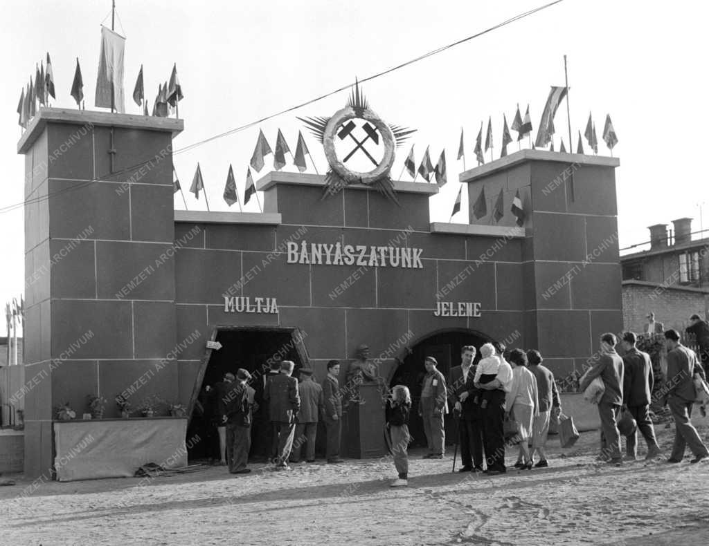 Ünnep - IX. Bányásznap