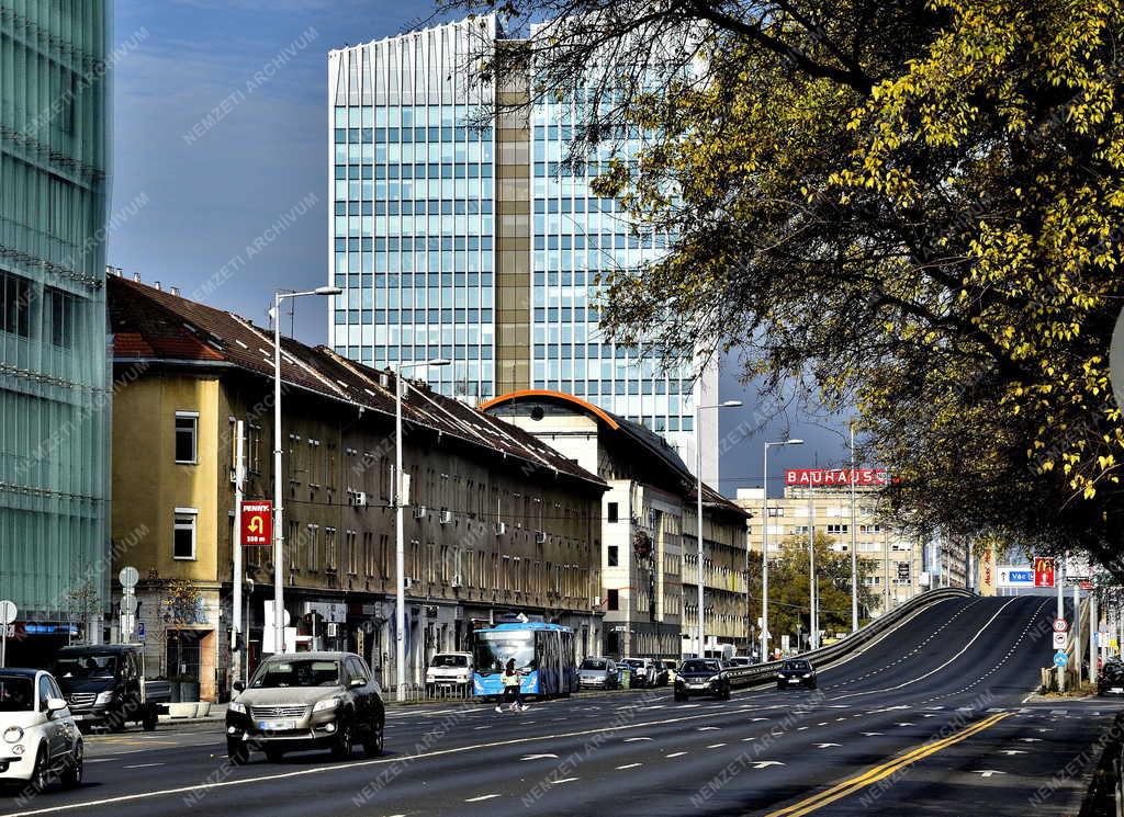 Városkép - Budapest - Váci út