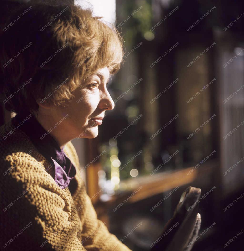 Kultúra - Csernus Mariann színésznő