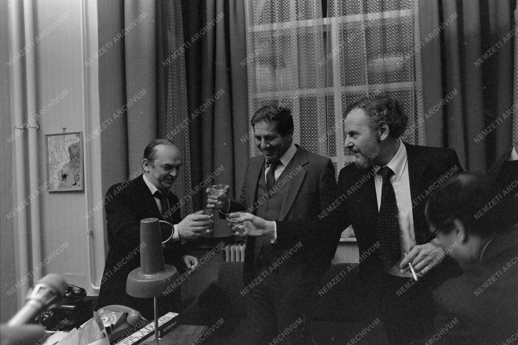Kultúra - Az izraeli Chaim Topol és Bodrogi Gyula színművészek