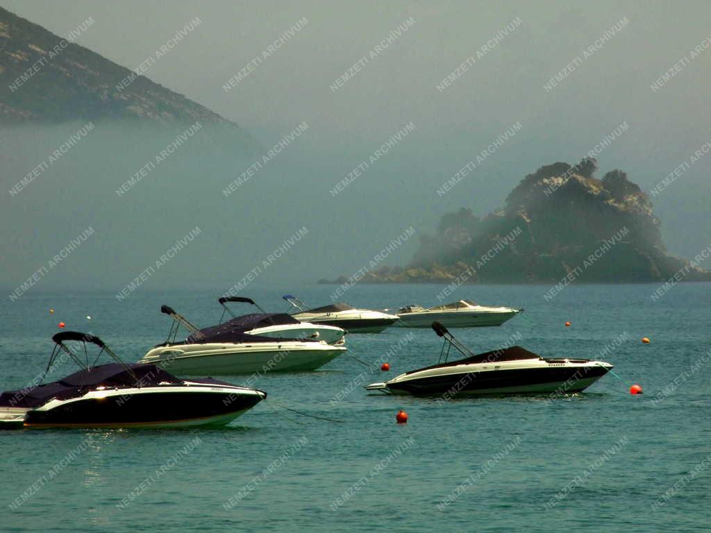 Portugália - Arrabida - Jachtkikötő