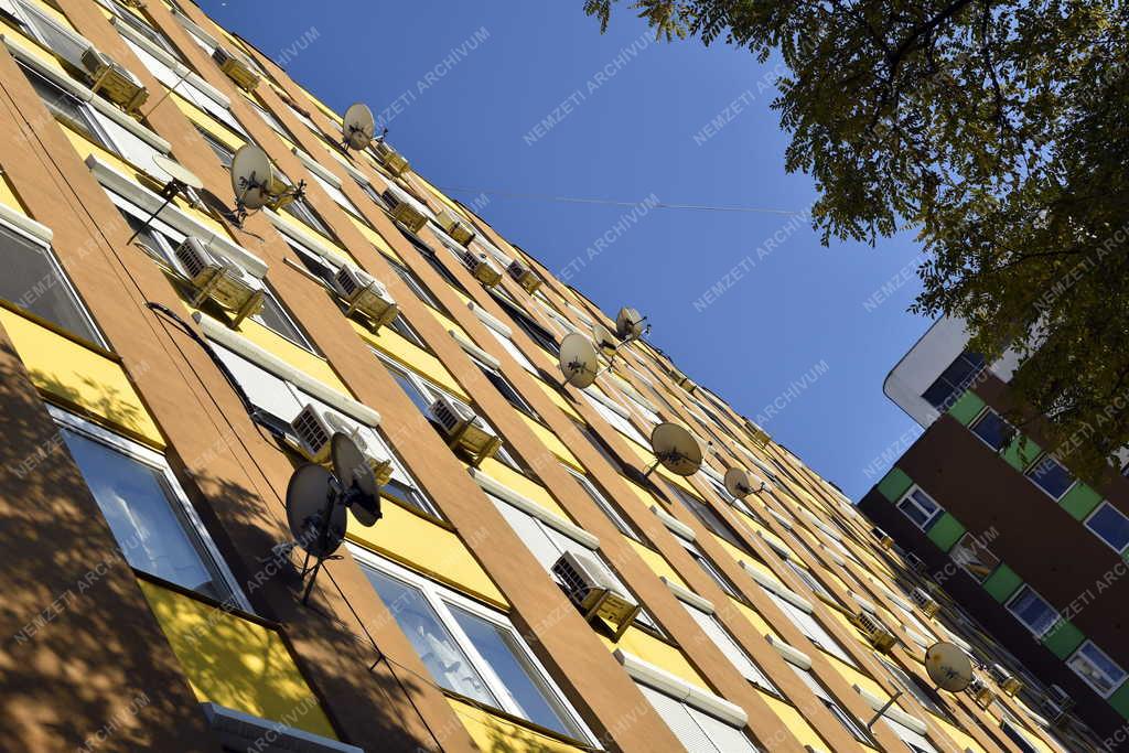 Ingatlan - Budapest - Panelház Kőbányán