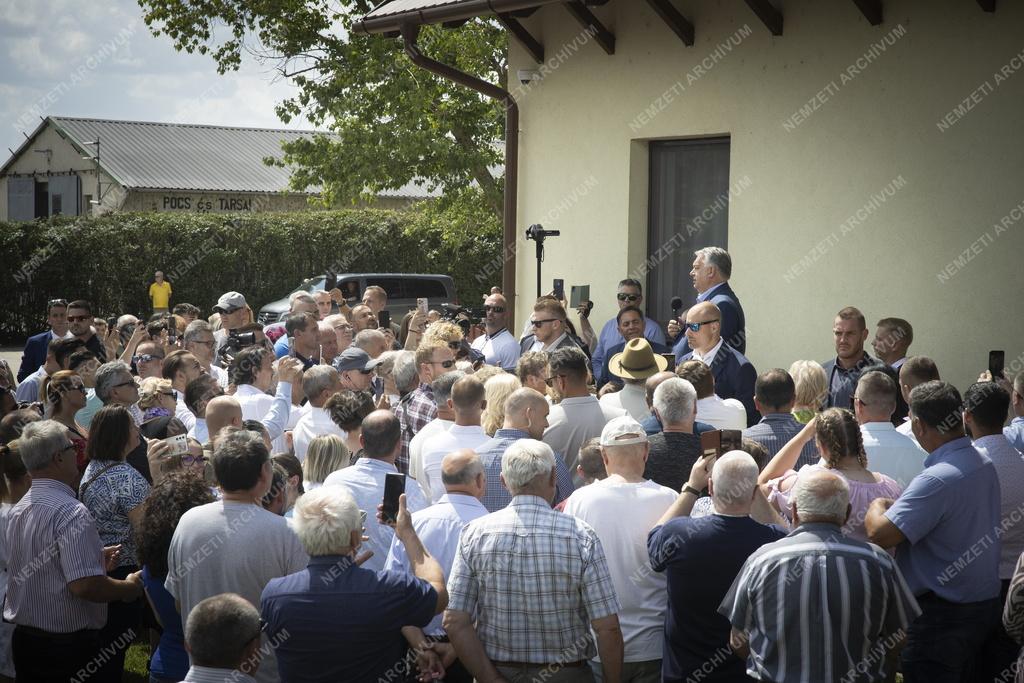 Voks 24 - Orbán Viktor országjáró kampánykörútja
