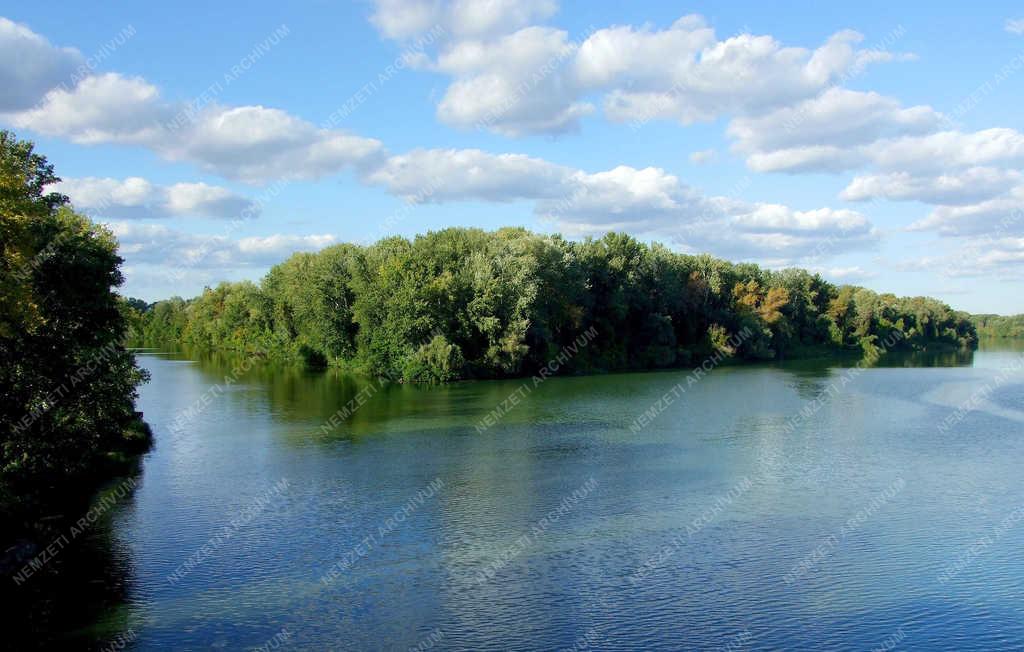 Tájkép - Tokaj - A Bodrog és a Tisza összefolyása