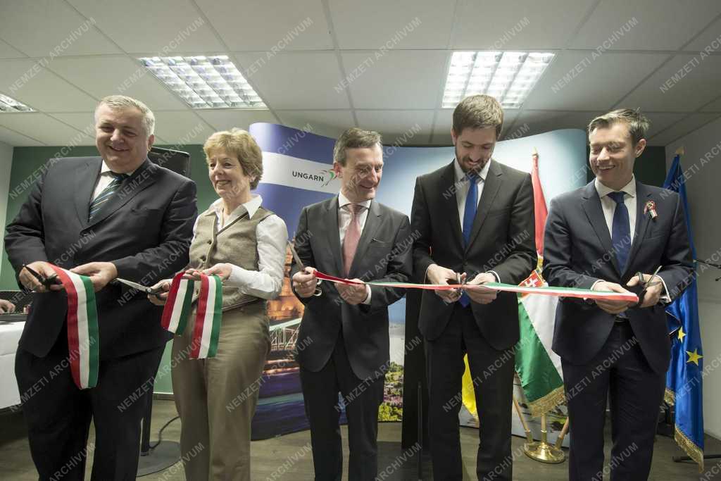 Magyar főkonzulátus nyílik Düsseldorfban