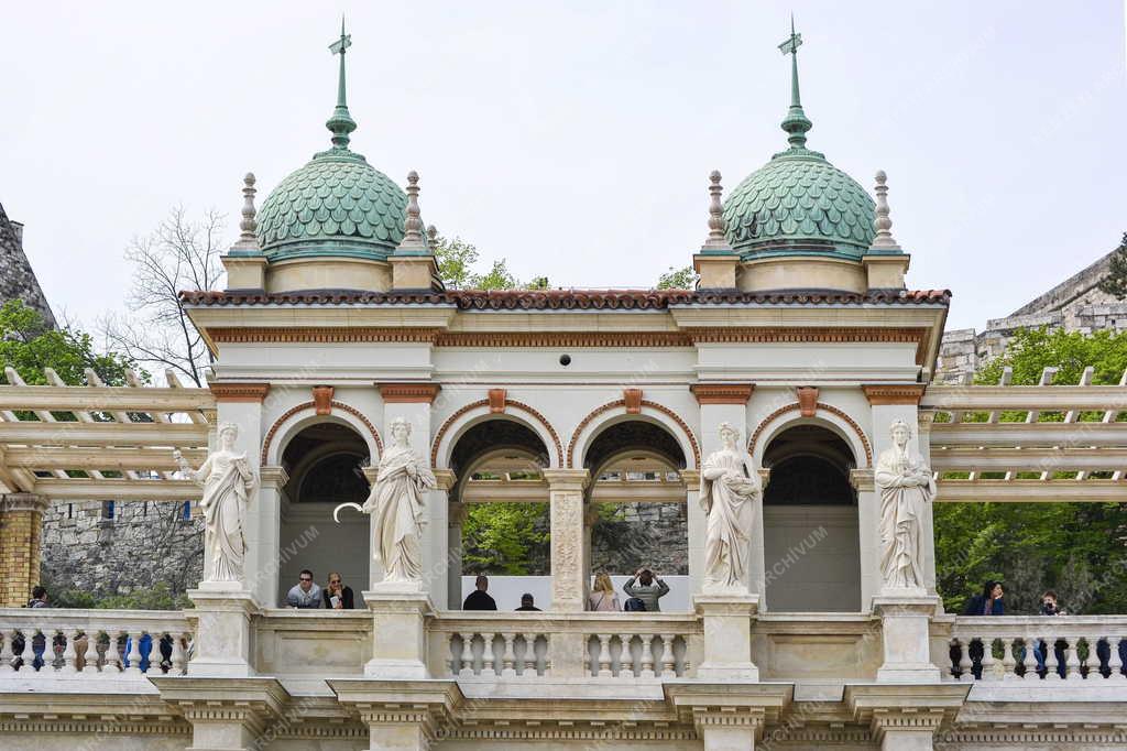 Műemlék - Budapest - A Várkert Bazár
