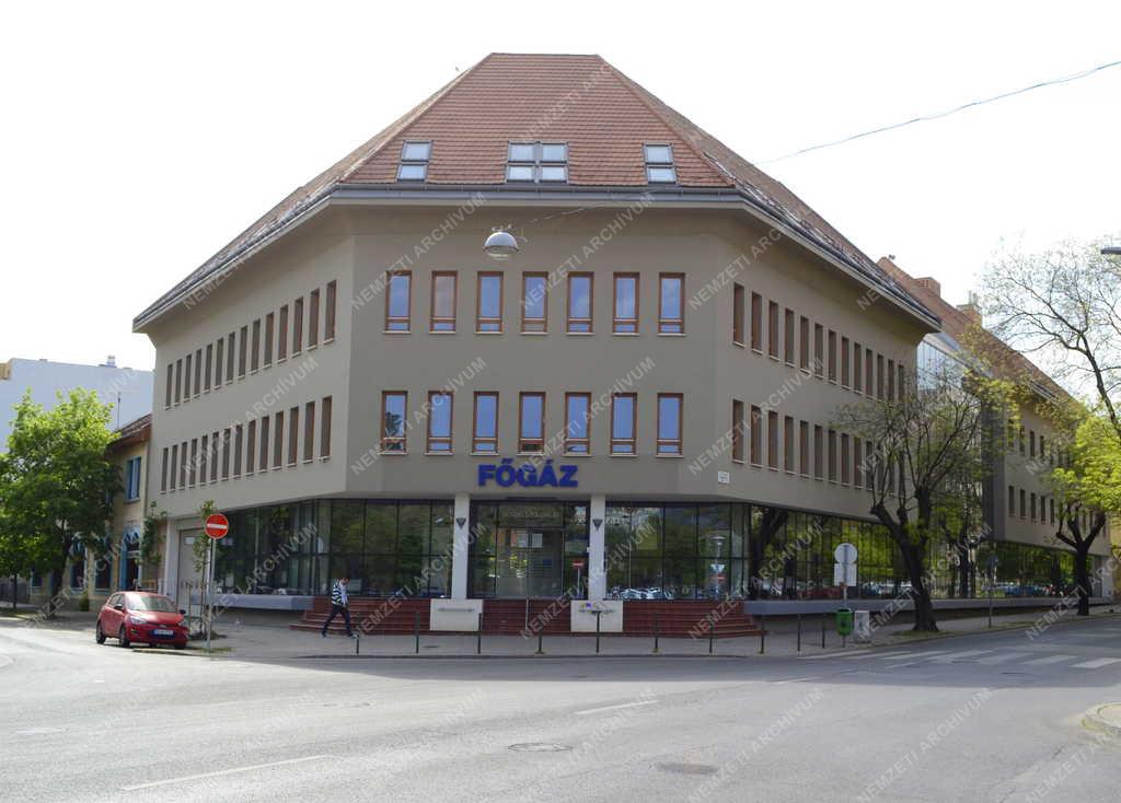 Épület - Budapest - A FŐGÁZ Ügyfélszolgálati Irodája