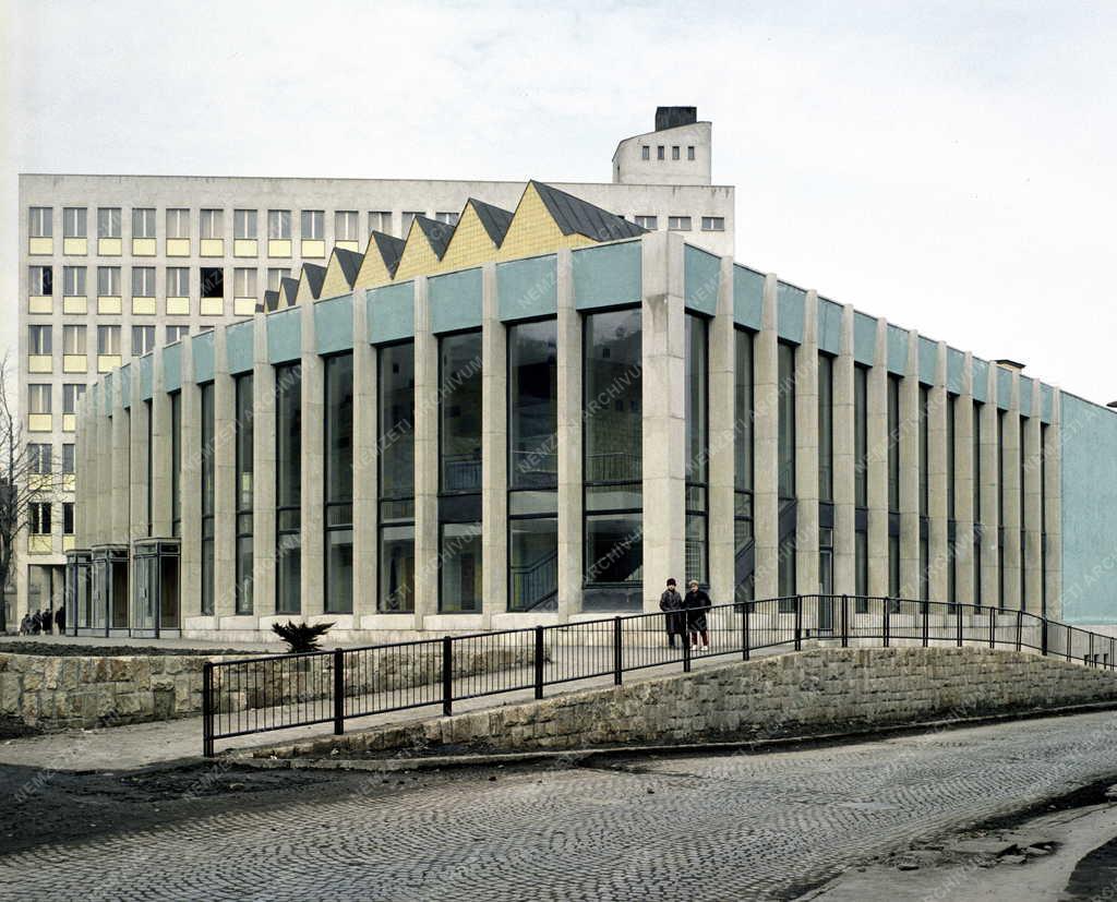 Városkép - Kultúra - Miskolci Rónai Sándor Művelődési Ház