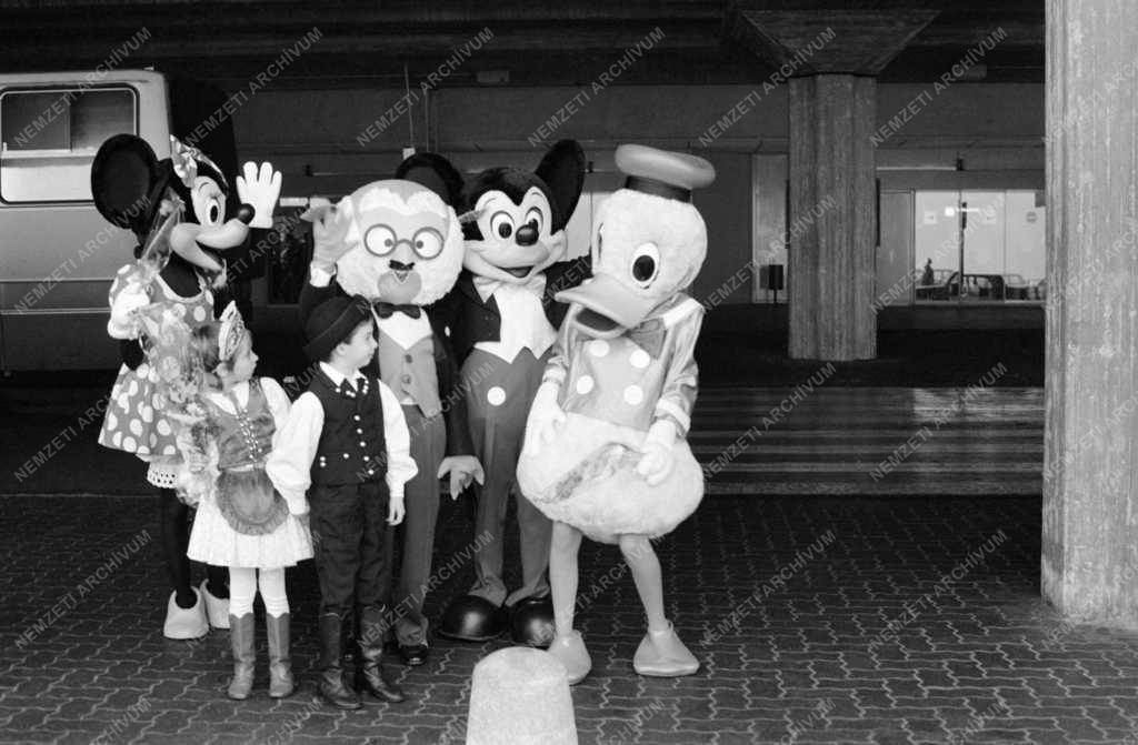 Kultúra - Szórakozás - Walt Disney-figurák Budapesten