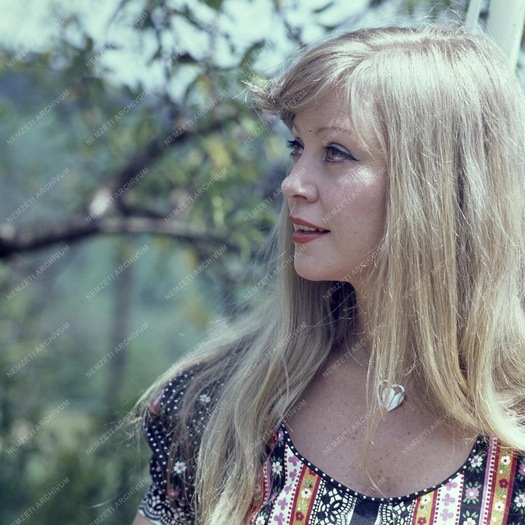 Kultúra - Széles Anna színművész