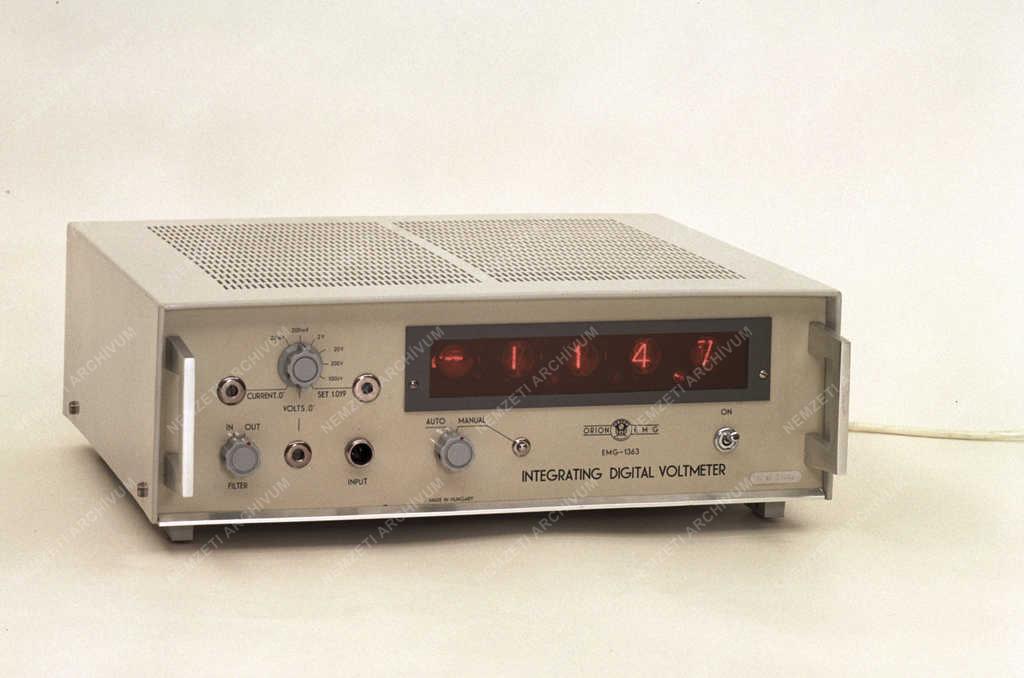 Ipar - Elektronikus Mérőműszerek Gyára