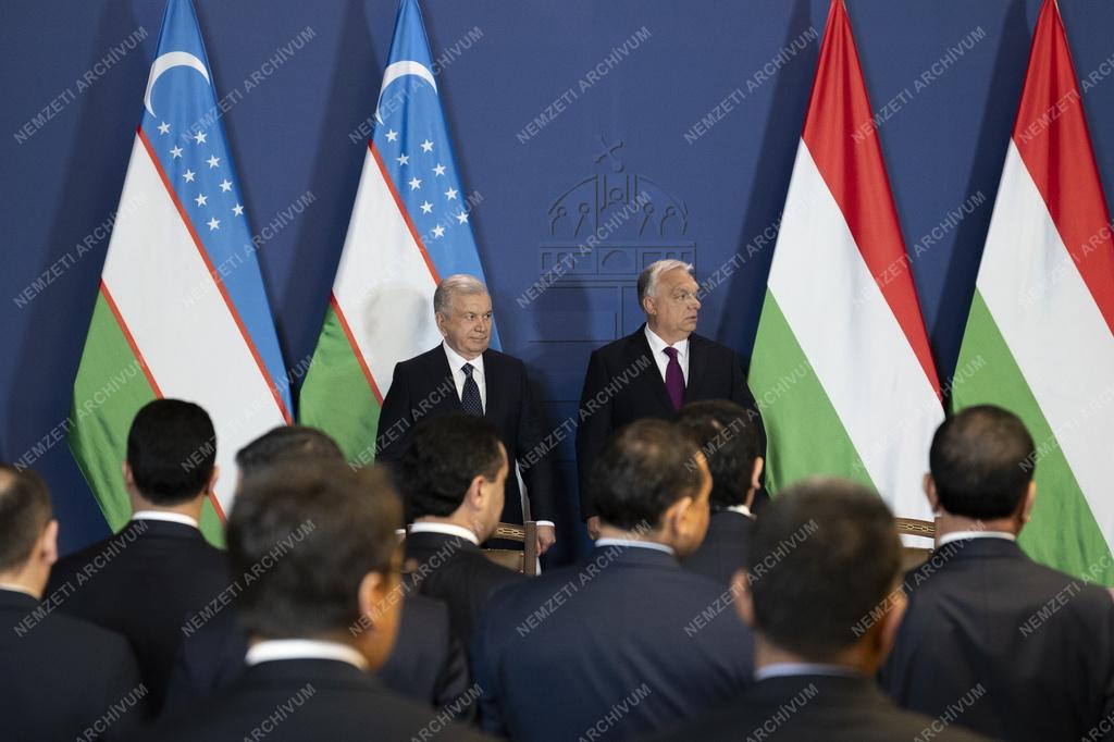 Orbán Viktor fogadta az üzbég elnököt 