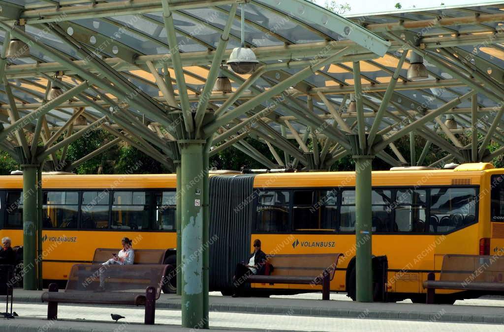 Közlekedés - Budapest - Az Etele téri autóbusz-pályaudvar 
