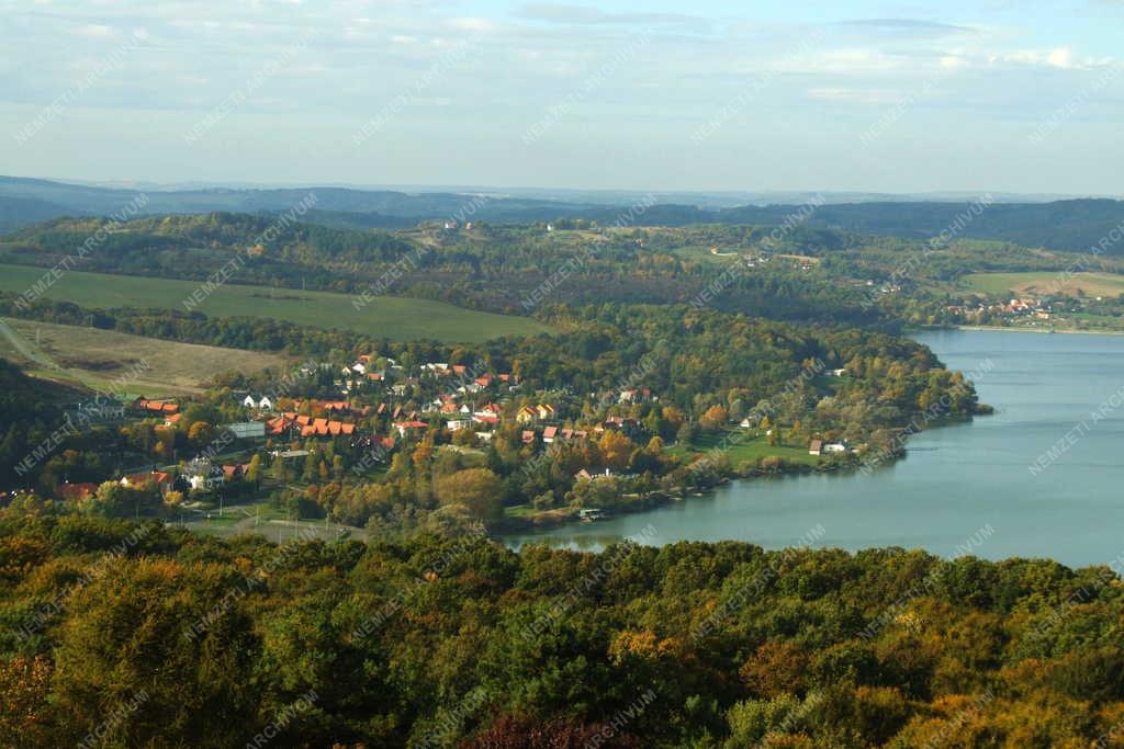 Magyar tájak - Az orfűi tórendszer