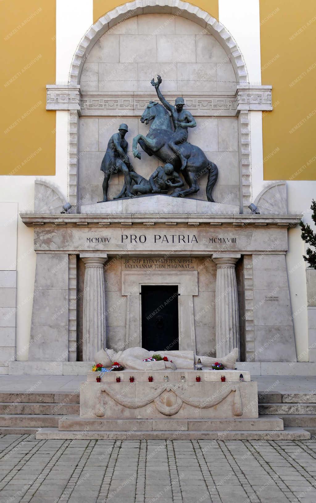 Emlékhely - Székesfehérvár - Első világháborús emlékmű