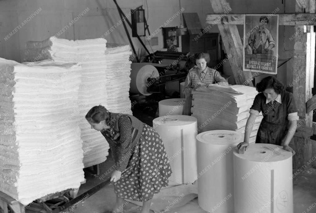 Ipar - Papírfeldolgozás