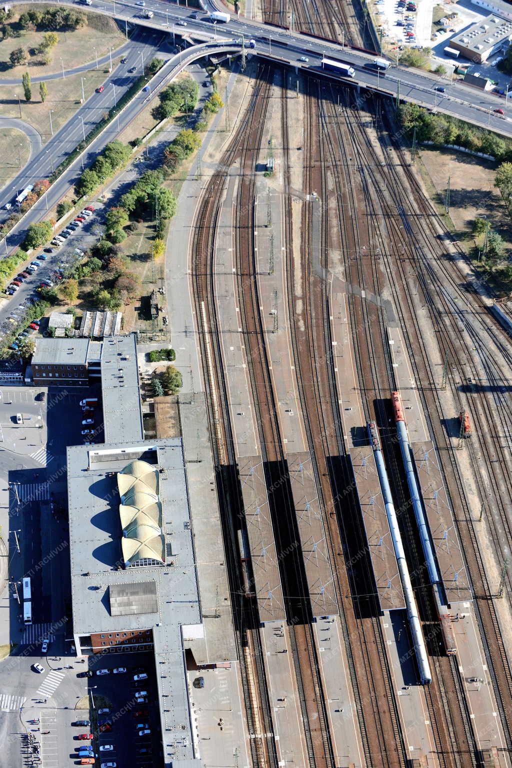 Táj, város - Debrecen - Légifotó