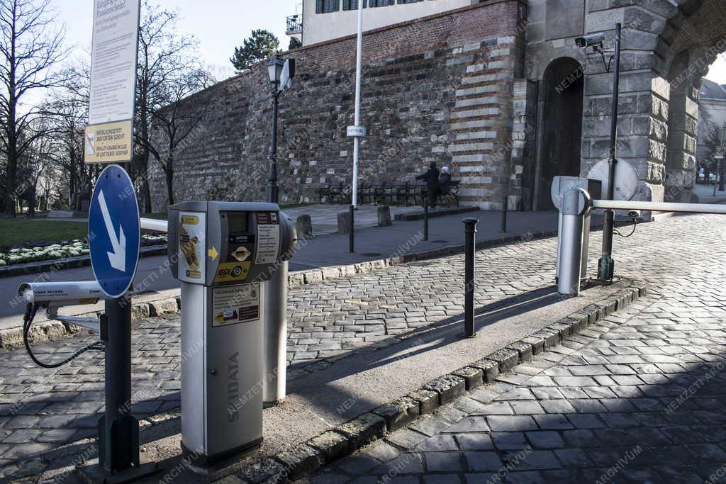 Városkép - Budapest - Bécsi kapu 