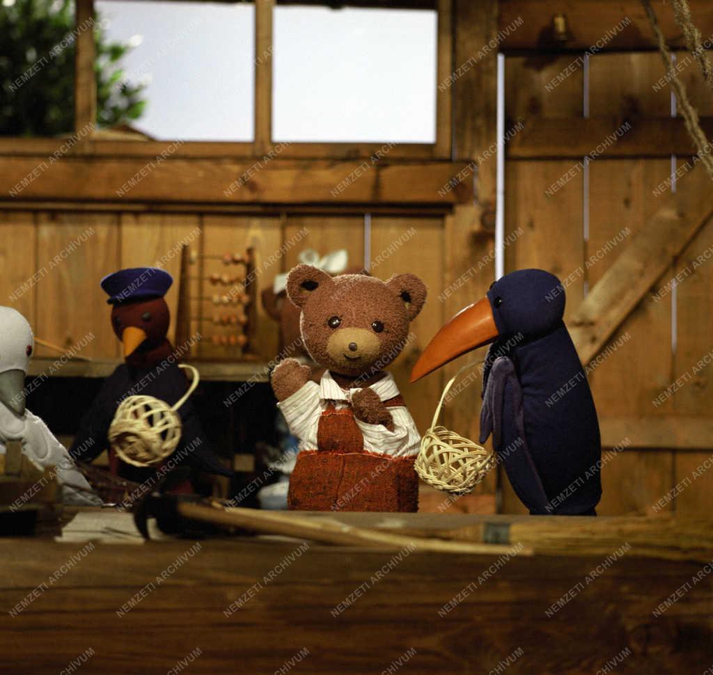 Televízió - A Dörmögőék kalandjai című bábfilmsorozat forgatása