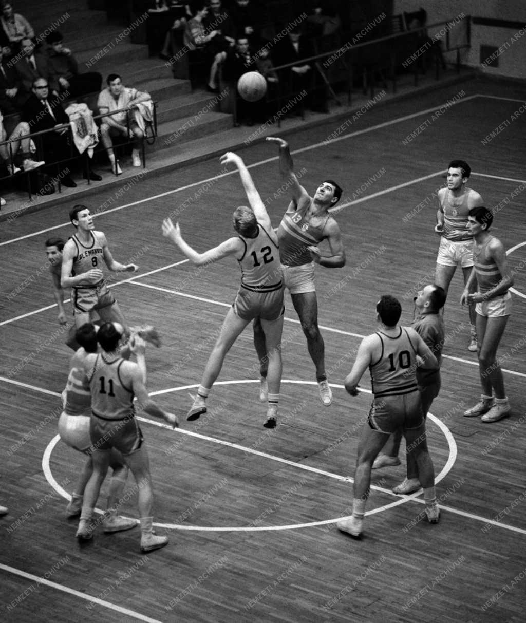 Sport - Kosárlabda BEK - Bp. Honvéd – Allemannia Aachen