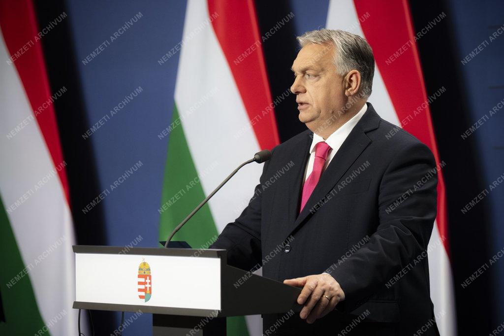 Kormányinfó - Orbán Viktor nemzetközi sajtótájékoztatója