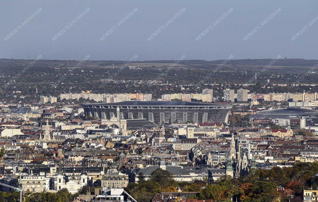 Városkép - Budapest látképe a Sas-hegyről