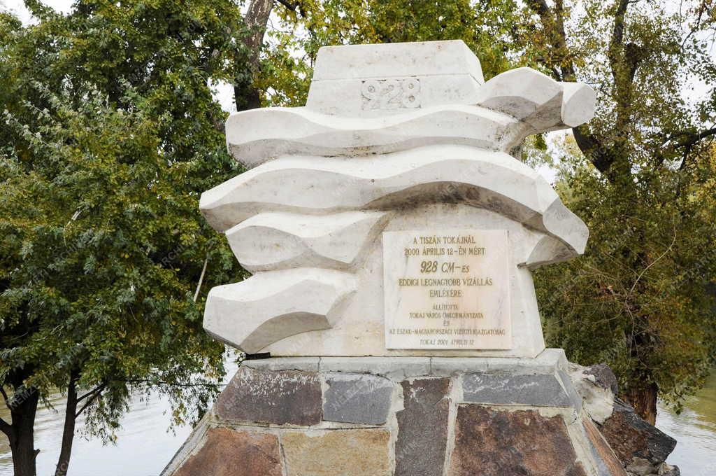 Emlékmű - Tokaj - Árvízi emlékmű